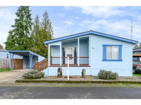 1005 Ferry St #19, Dayton, OR 97114