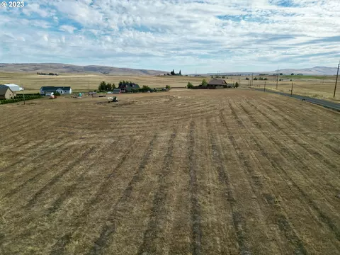 144 Pioneer Cir, Goldendale, WA 98620