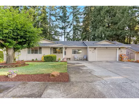 1285 Dawn Dr, Stayton, OR 97383