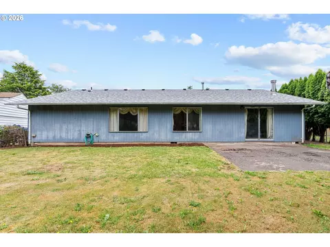 Exterior - 1785 SW Battaglia Ave, Gresham, OR 97080 photo 6 of 8