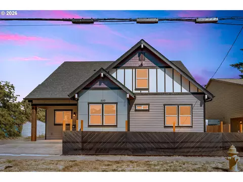 550 SE 8th Ave, Hillsboro, OR 97123