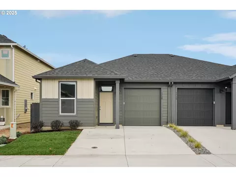 1728 NW 18th St, Battle Ground, WA 98604