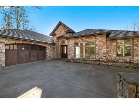 8336 NW Thompson Rd, Portland, OR 97229