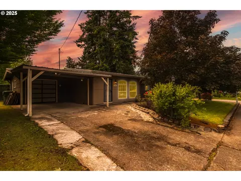 742 Shangri La Ave, Salem, OR 97303