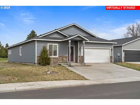 306 Riverwood Ct, Umatilla, OR 97882