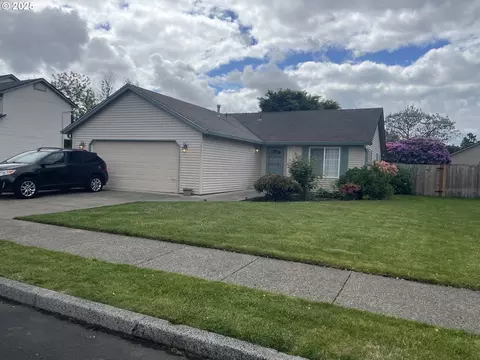10211 NE 70th St, Vancouver, WA 98662