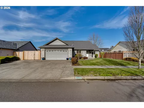 5985 Firestone Dr, Eugene, OR 97402