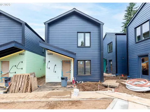 Undisclosed, Milwaukie, OR 97222