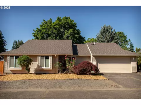 18615 Shawna Ln, Gladstone, OR 97027