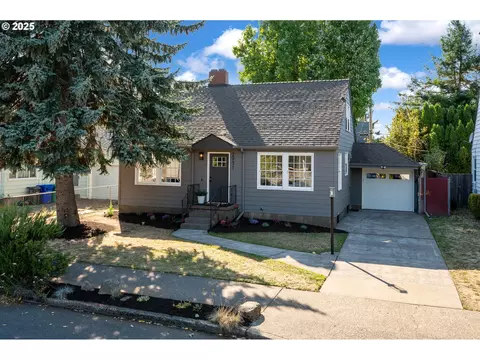 2931 SE 67th Ave, Portland, OR 97206