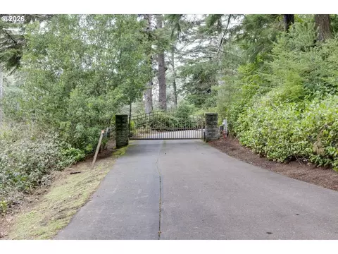 nw lotus lake dr, Waldport, OR 97394