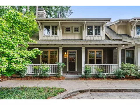 4520 Trillium Woods, Lake Oswego, OR 97035