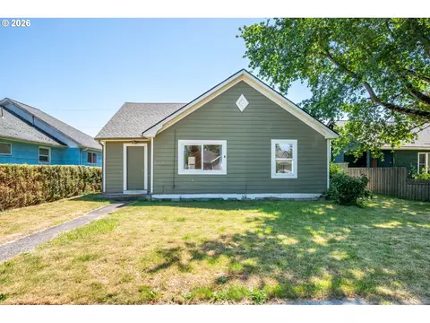 608 16th Ave, Longview, WA 98632