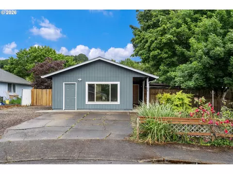 618 NE Bockes Loop, Sheridan, OR 97378