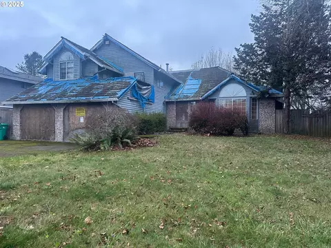 14214 SE Crystal Springs Blvd, Portland, OR 97236