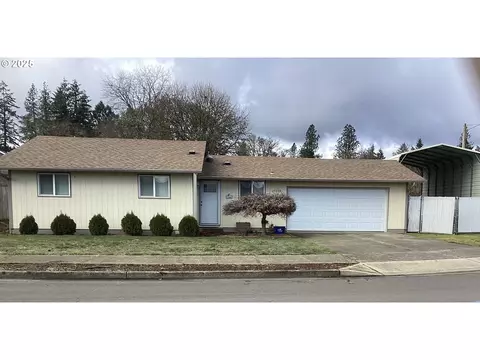 25030 Woodland Ave, Veneta, OR 97487