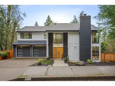 3810 Spring Blvd, Eugene, OR 97405