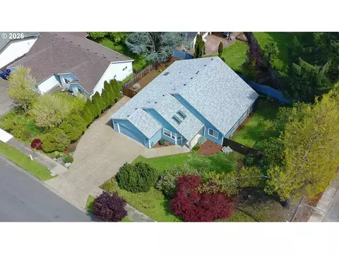 View/Area - 149 73rd St, Springfield, OR 97478 photo 3 of 4