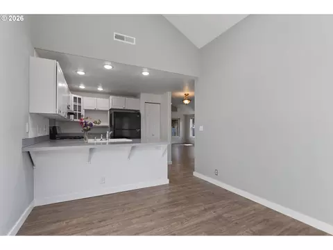 Other - 149 73rd St, Springfield, OR 97478 photo 2 of 6