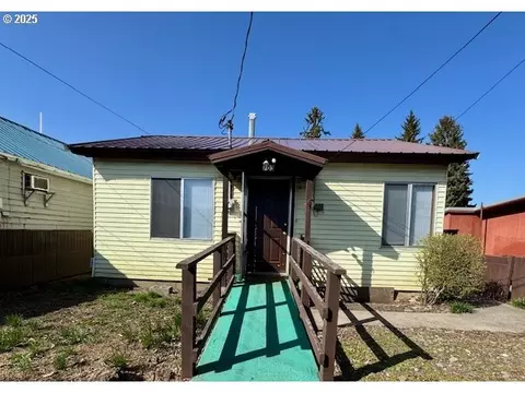 703 Y Ave, La Grande, OR 97850