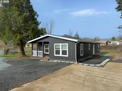169 Carte Ln, Myrtle Creek, OR 97457