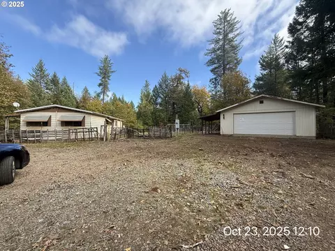 19493 Redwood Hwy, Selma, OR 97538