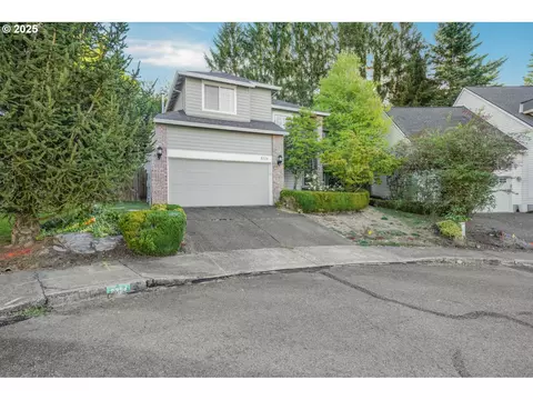 8326 SW 64th Ave, Portland, OR 97219