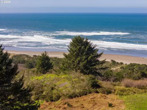 26 Sahhali Dr, Neskowin, OR 97149