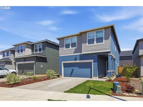 Exterior - 2611 26th Loop, Springfield, OR 97477 photo 2 of 8