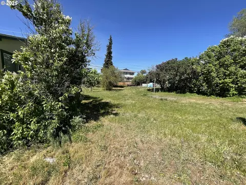 E Court St, Goldendale, WA 98620