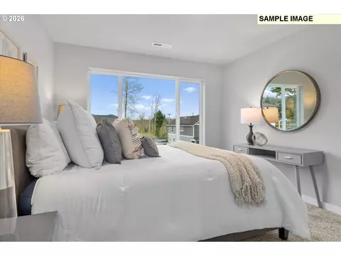 Bedroom - 2437 NW 1st Dr, Gresham, OR 97030 photo 1 of 4