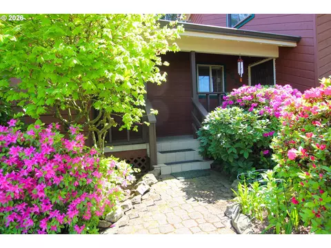 Exterior - 88313 Millican Rd, Springfield, OR 97478 photo 6 of 17