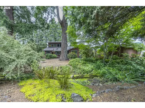 Exterior - 88313 Millican Rd, Springfield, OR 97478 photo 14 of 17