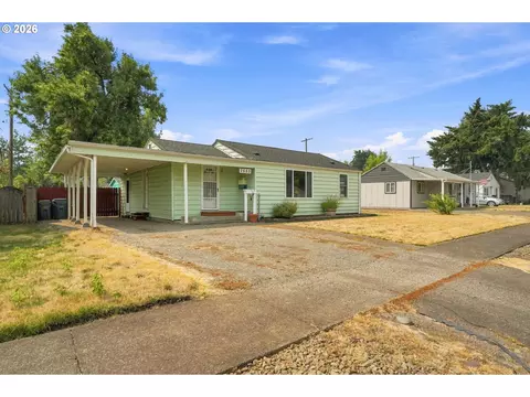 Other - 2685 E St, Springfield, OR 97477 photo 2 of 6