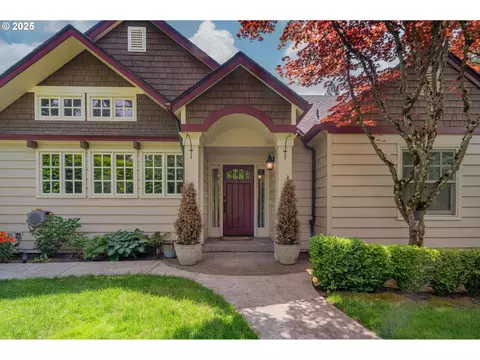 1665 SW Highland Pkwy, Portland, OR 97221