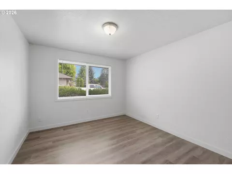 Other - 1825 NE Roberts Ave, Gresham, OR 97030 photo 9 of 10