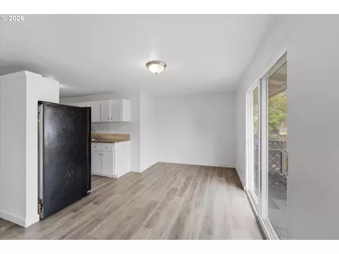 Other - 1825 NE Roberts Ave, Gresham, OR 97030 photo 6 of 10
