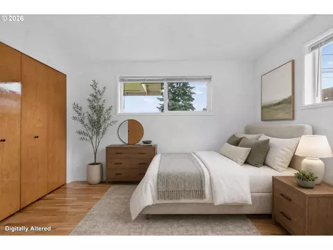 Bedroom - 447 Maxwell Rd, Eugene, OR 97404 photo 3 of 12