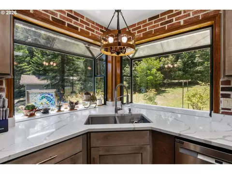 Kitchen - 371 Standley Rd, Glide, OR 97443 photo 3 of 4