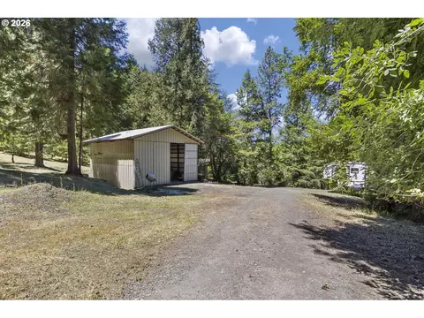 Exterior - 371 Standley Rd, Glide, OR 97443 photo 17 of 18