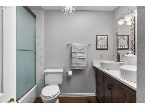 Bath - 371 Standley Rd, Glide, OR 97443 photo 1 of 5