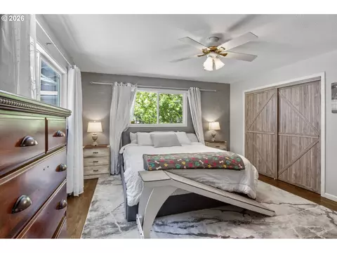 Bedroom - 371 Standley Rd, Glide, OR 97443 photo 1 of 5