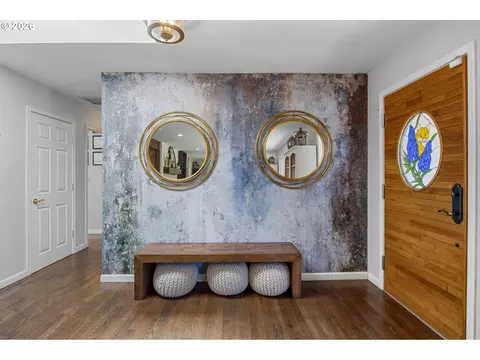 Entry Way - 371 Standley Rd, Glide, OR 97443 photo 1 of 2