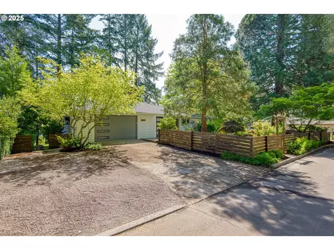 8080 SW Wareham Cir, Portland, OR 97223