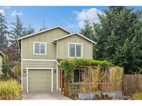 5704 SE Lexington St, Portland, OR 97206