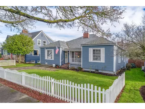 1414 19th Ave, Longview, WA 98632