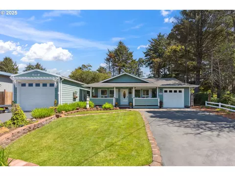 6752 Salal Pl, Gleneden Beach, OR 97388