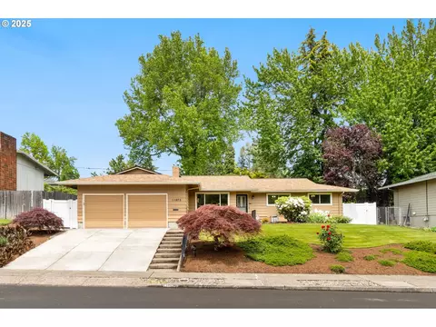 11975 SW Blakeney St, Beaverton, OR 97008