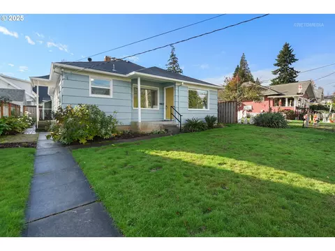 2032 18th Ave, Forest Grove, OR 97116