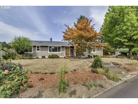 377 NW 183rd Ave, Beaverton, OR 97006